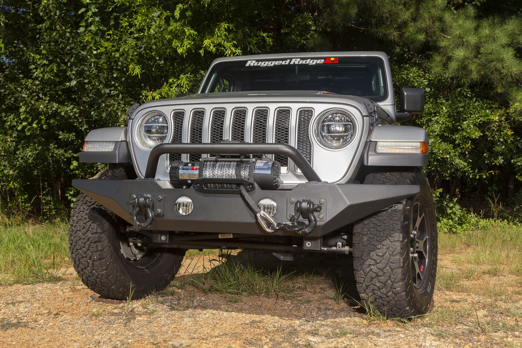 Zderzak przedni Spartan, zwykłe końcówki z odbojem, tekstura; Wrangler JL - 3