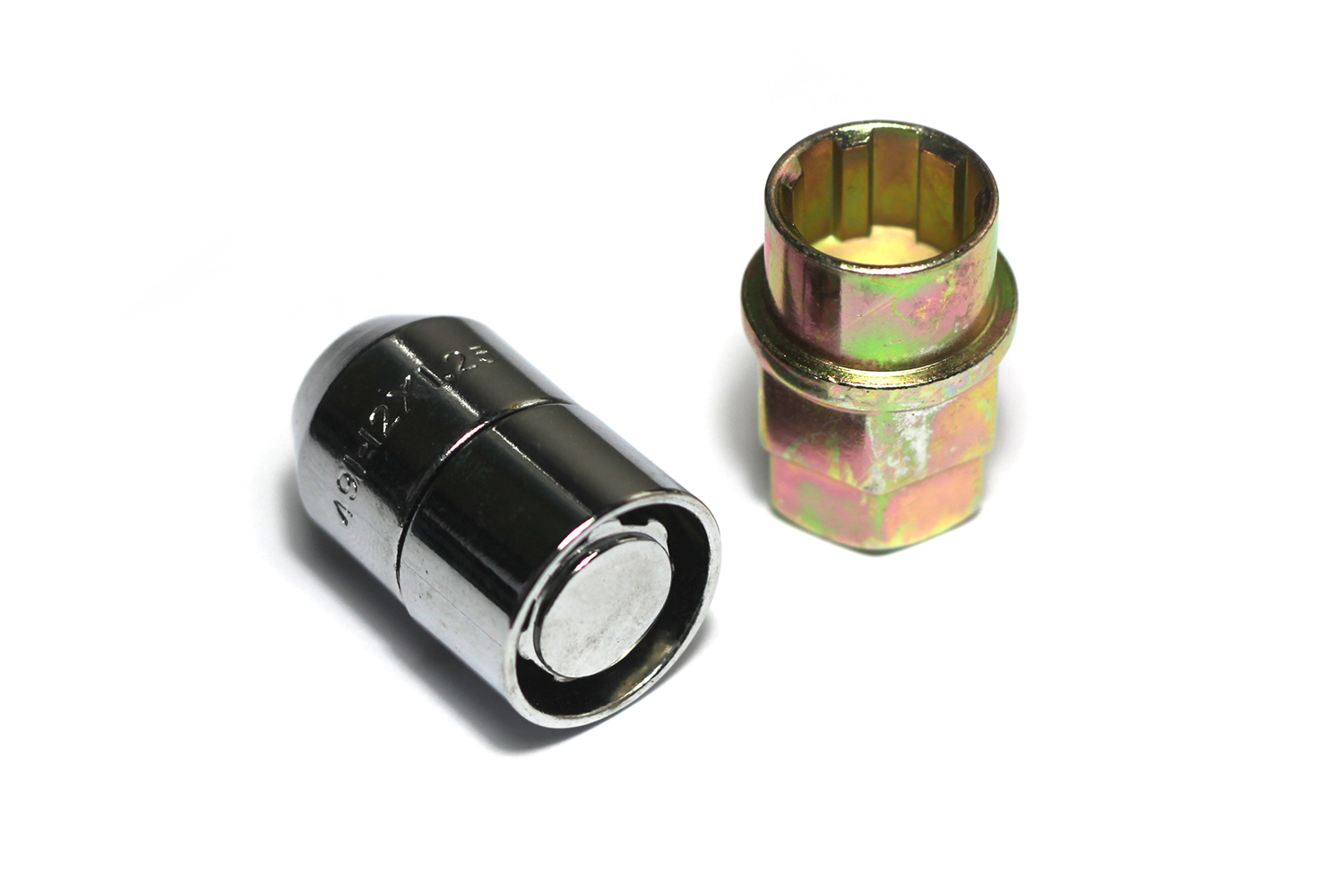 Wheel Lug Nut Lock for Rugged Ridge Tire Carrier