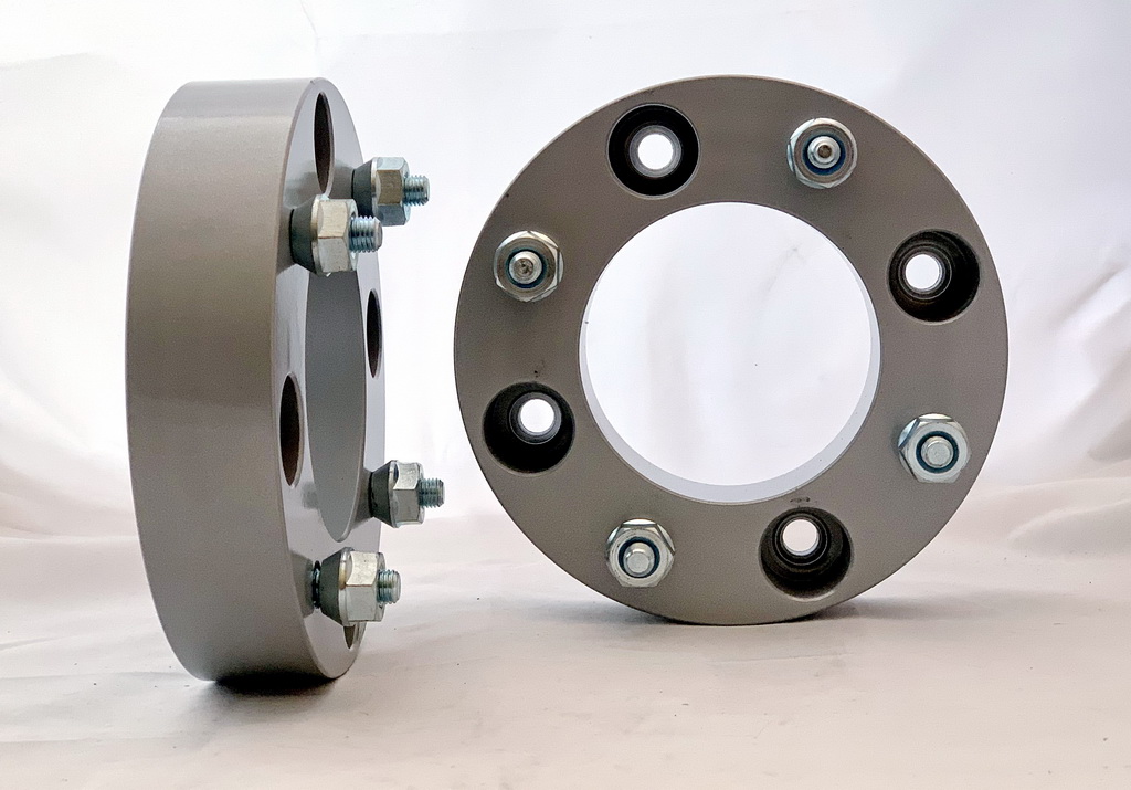Dystanse AVM 4x137 na 4x137 grubość 1.5" (38,1mm) - 5