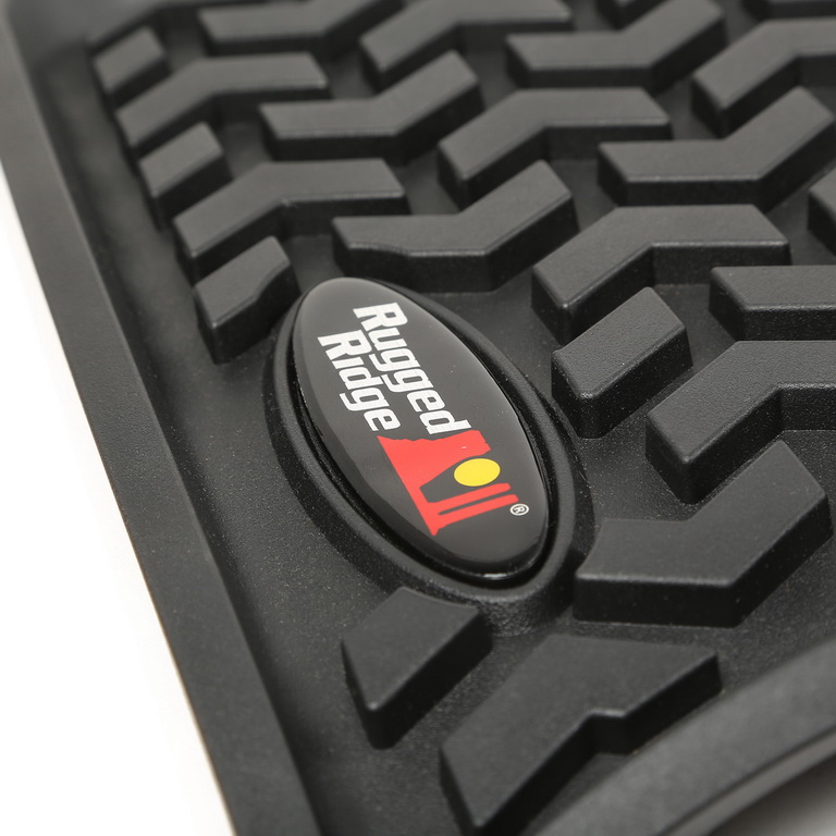 Floor Liner, Rear; Black, 2015-2021 Chevrolet / GMC Colorado / Canyon Crew Cab   - 3