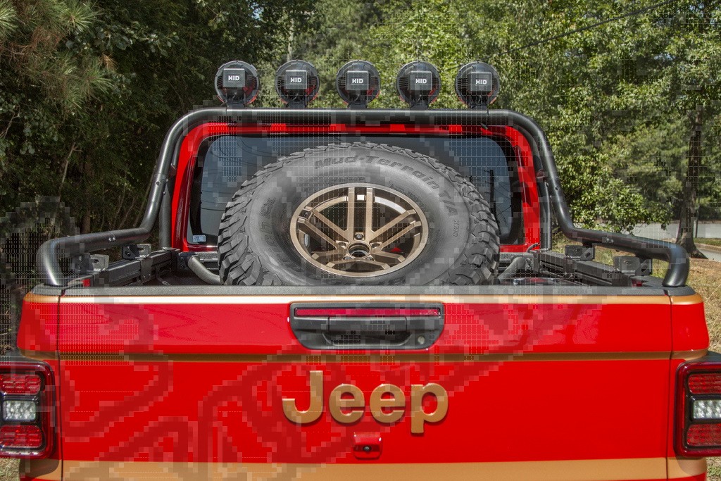 Mocowanie koła zapasowego do paki; Jeep Gladiator JT