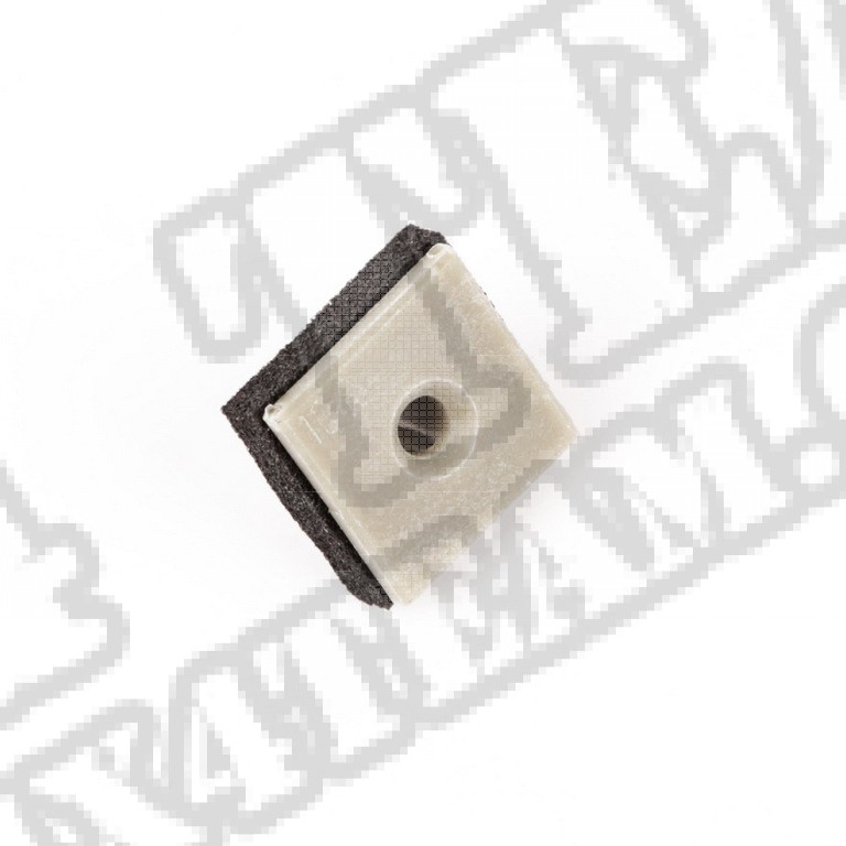 Nakrętka wciskana #8 panel drzwiowy; 99-05 Jeep Grand Cherokee WJ 