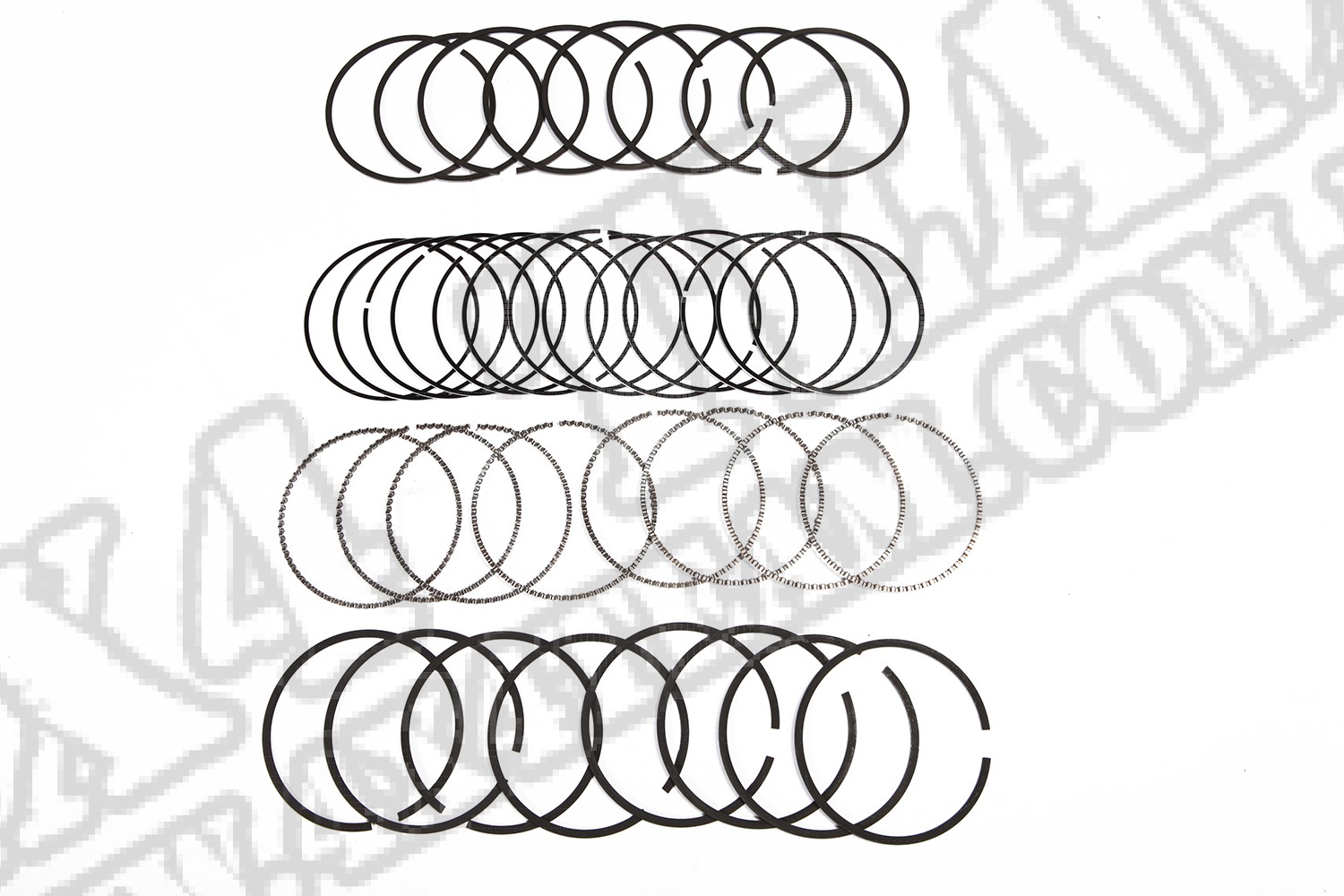Zestaw pierścieni tłoka 0.75mm 4.7L 99-09 Jeep